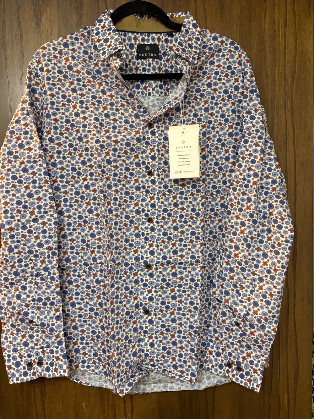 Vustra Men's Blue & Red Floral Button-Up Shirt